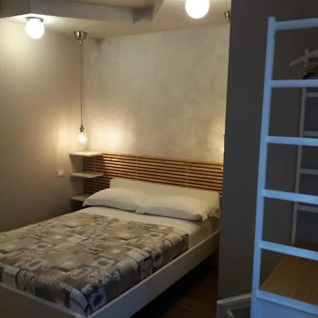 A.j. فندق مبيت وإفطار ليزينا